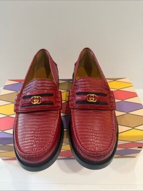 Gucci moccasin women’s   Red Leather Slip-On Loafers